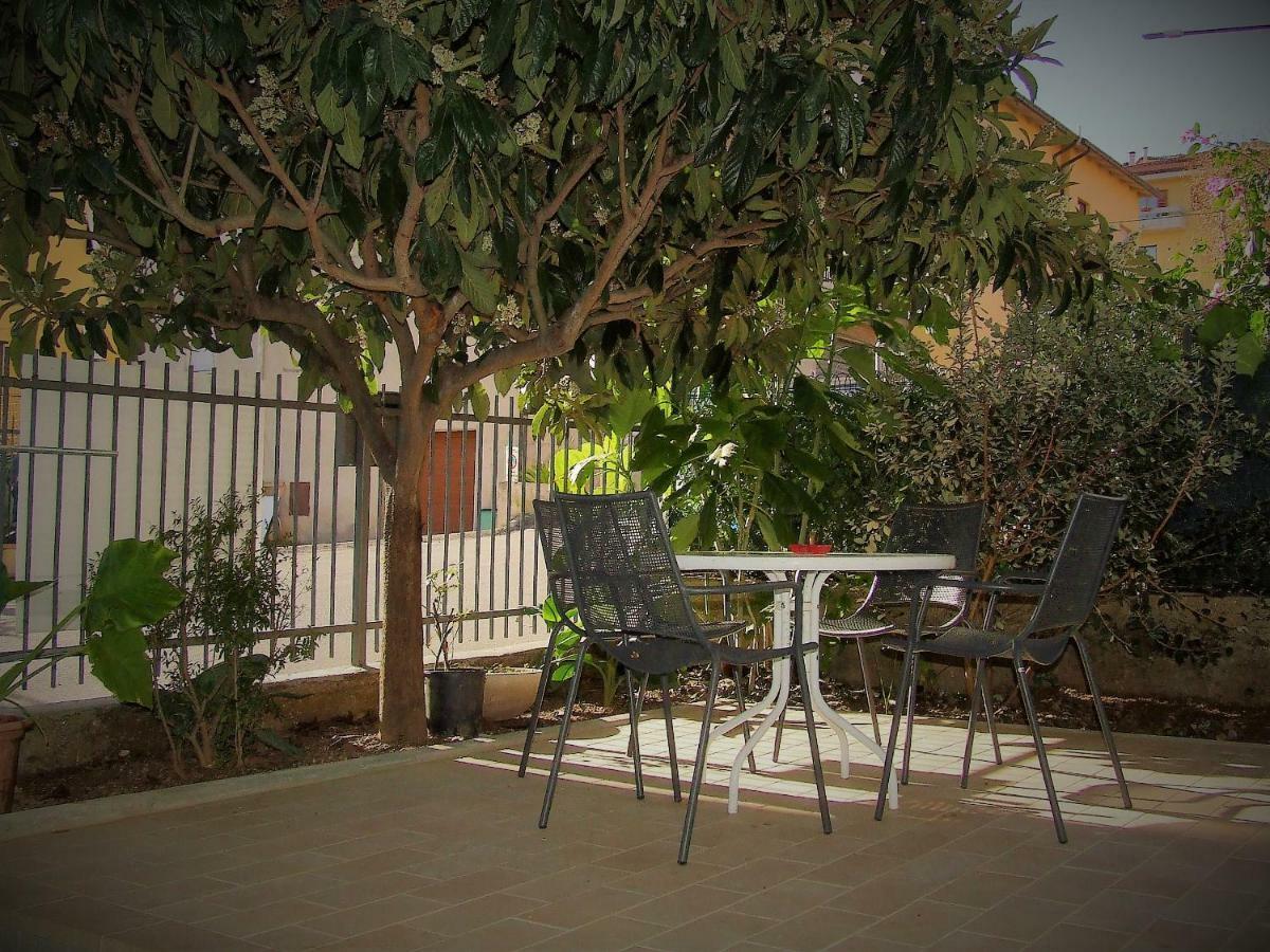 Casa Cipriani Bed & Breakfast Potenza Picena Exterior photo